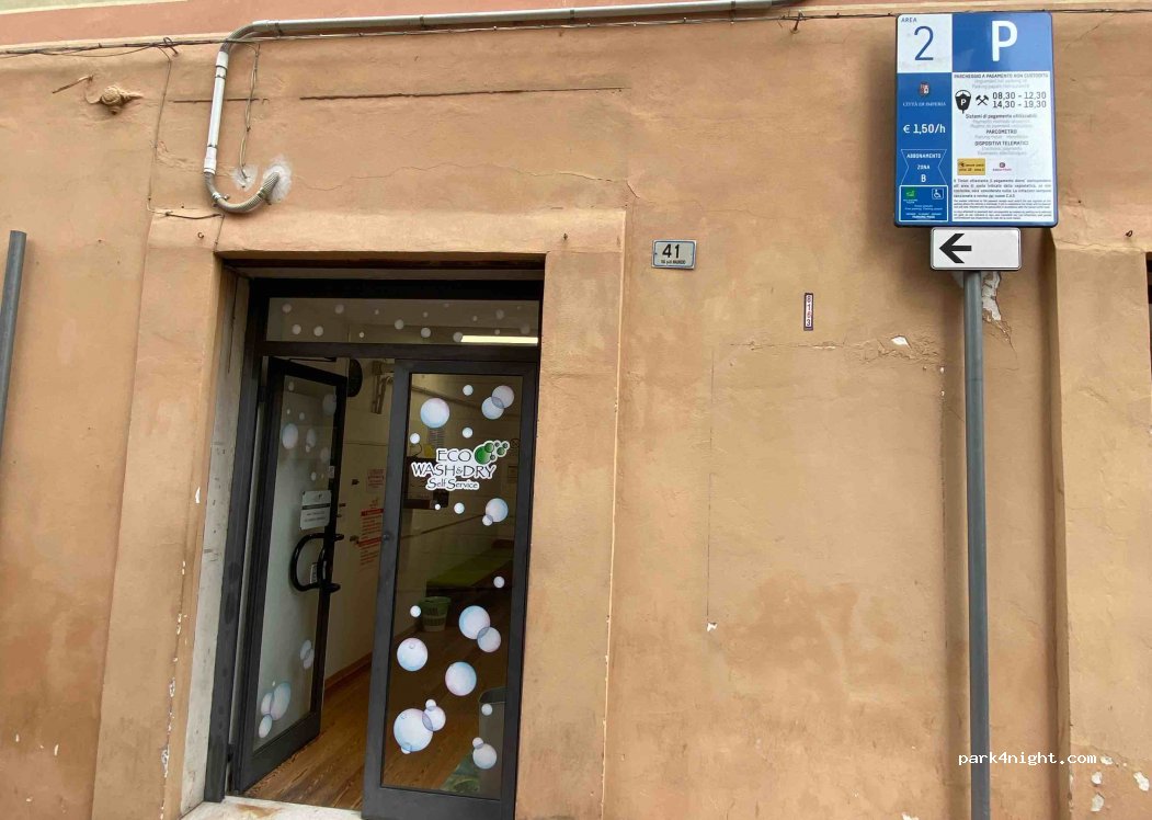 (18100) Imperia - 41 Via San Maurizio — foto