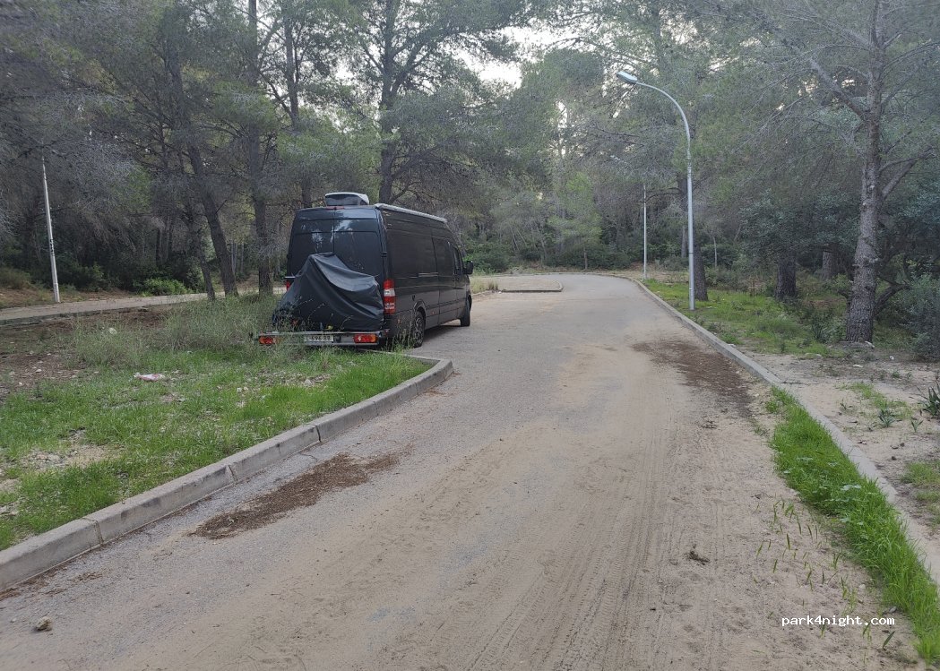 (43840) Salou - 8 Carrer de les Pedres Fogueres — foto 2