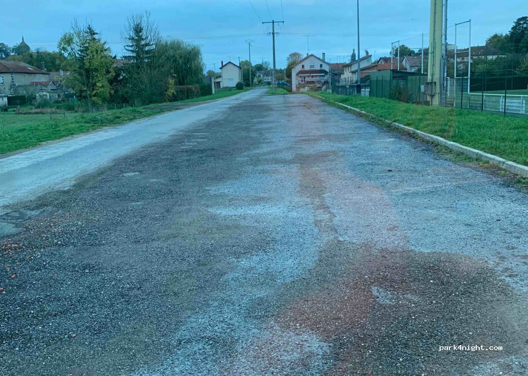 (51800) Sainte-Menehould - 25 Chemin de la Cumine — foto 2