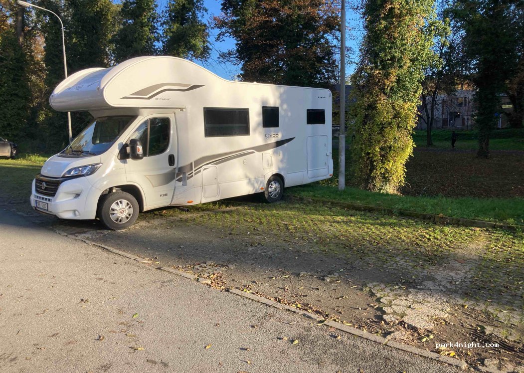 (293 01) Mlada Boleslav - Viničná — foto 2