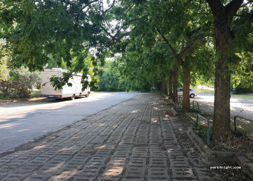 (5000) Szolnok - 1 Tiszaligeti sétány — foto 3