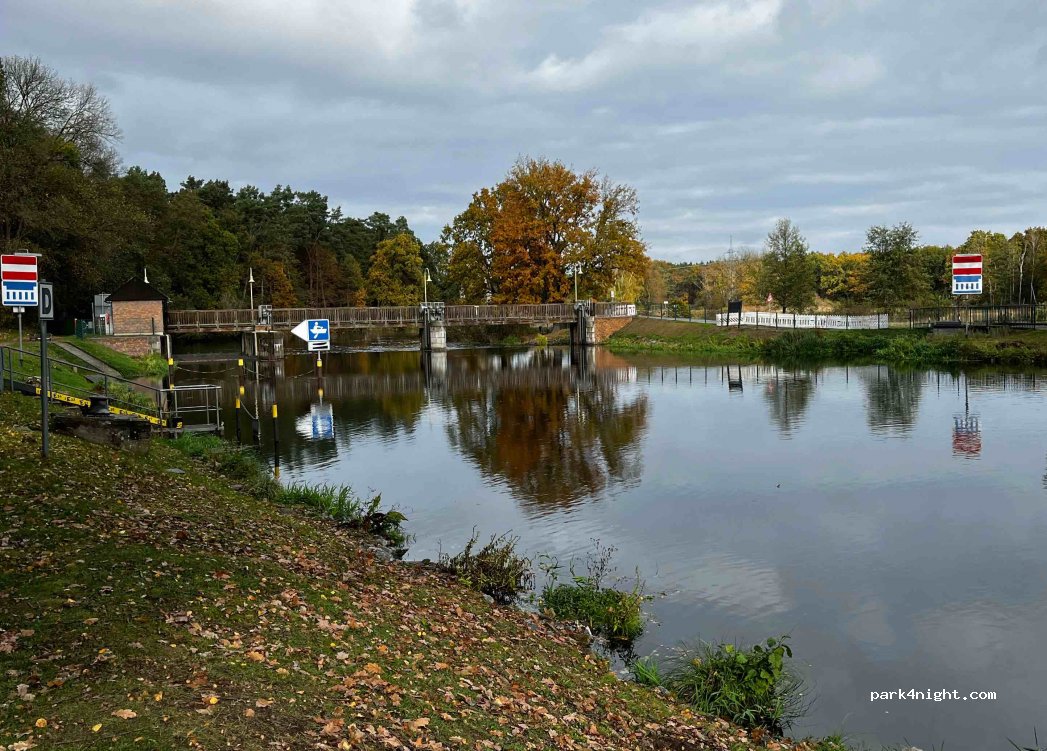 (15517) Fürstenwalde - Große Tränke — foto