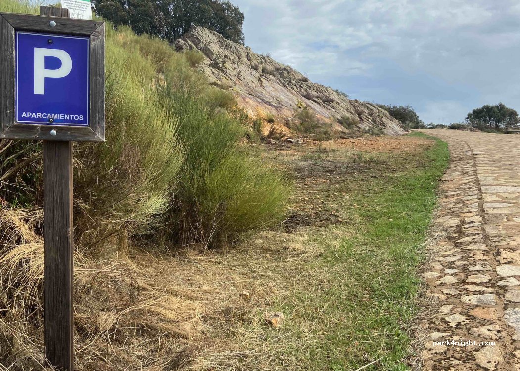 (06670) Herrera del Duque - Unnamed Road — foto