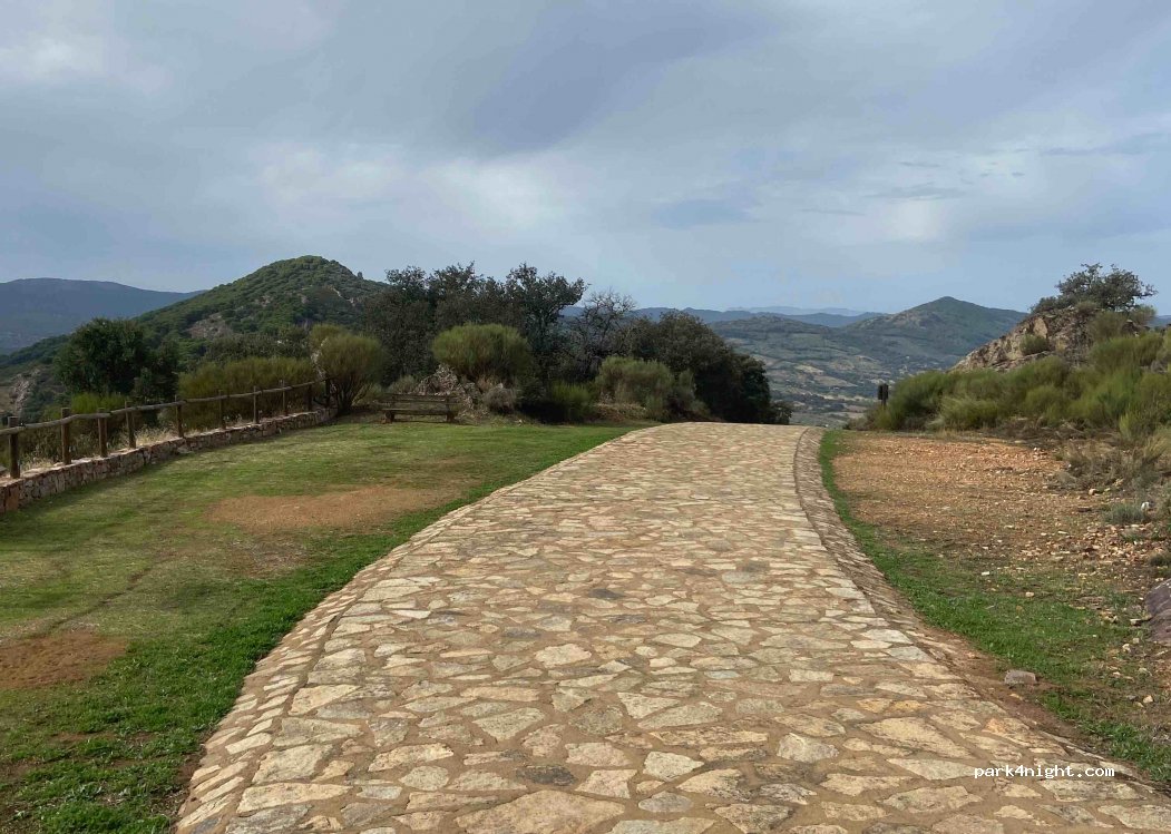 (06670) Herrera del Duque - Unnamed Road — foto 3