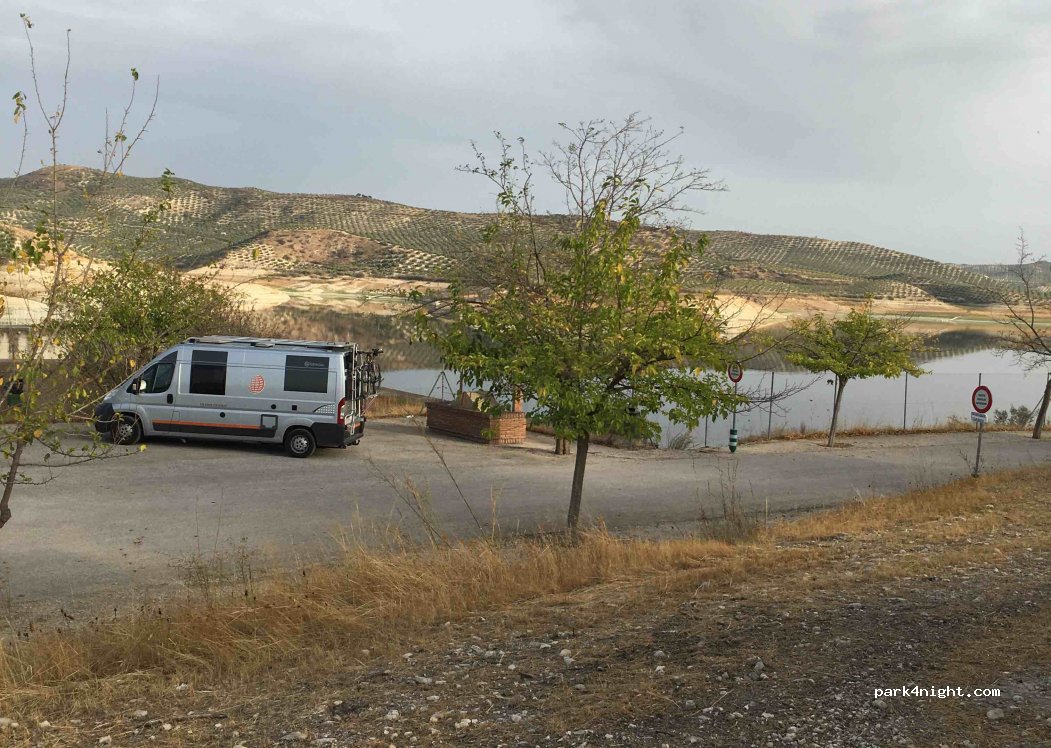 (14859) Albendín - Unnamed Road — foto
