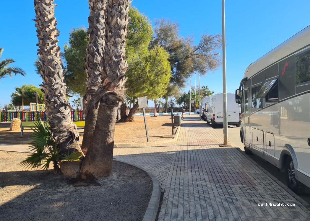 (30740) San Pedro del Pinatar - 14 Calle Río Manzanares — foto