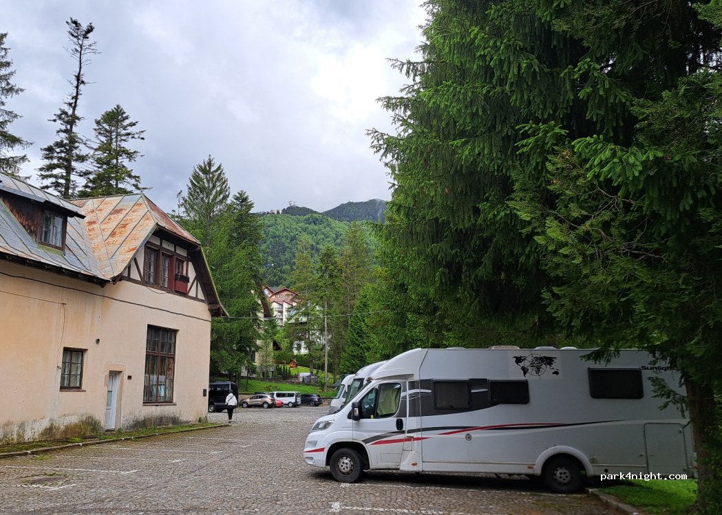 (106100) Sinaia - 52 Strada Furnica — foto 2