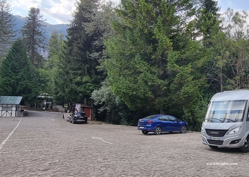 (106100) Sinaia - 52 Strada Furnica — foto 4