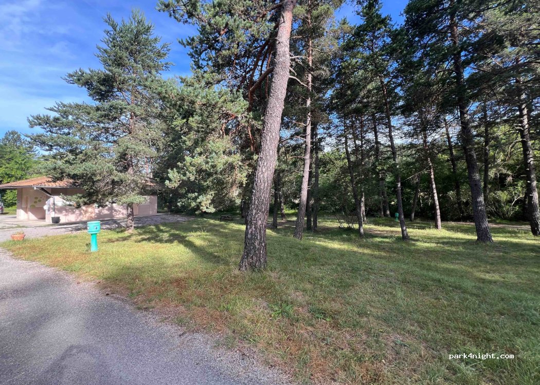 Camping associatif — foto 3