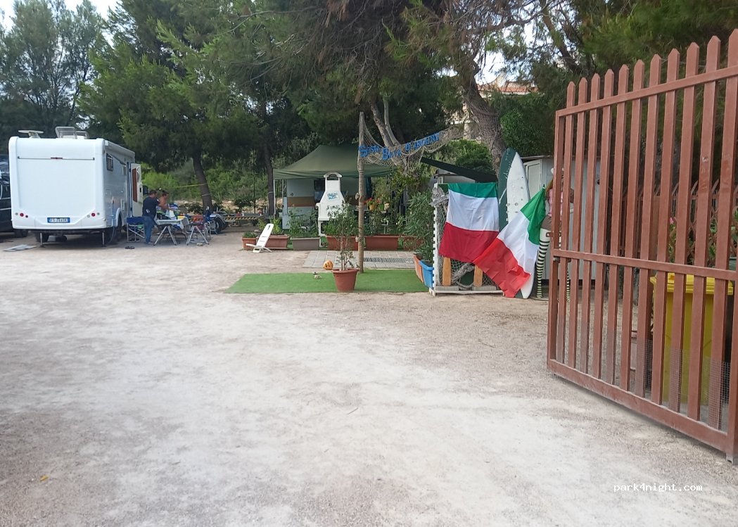 Sosta Camper Baia D'Argento — foto 4