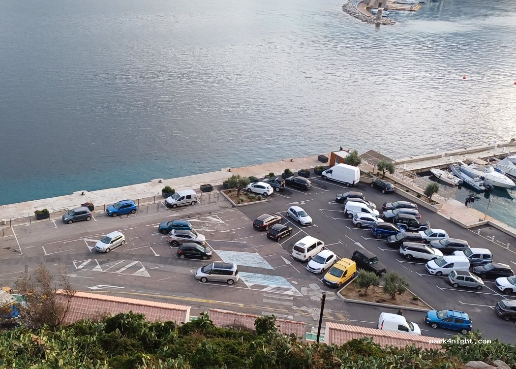 (20260) Calvi - 1 Place Porteuse d'Eau — foto 5