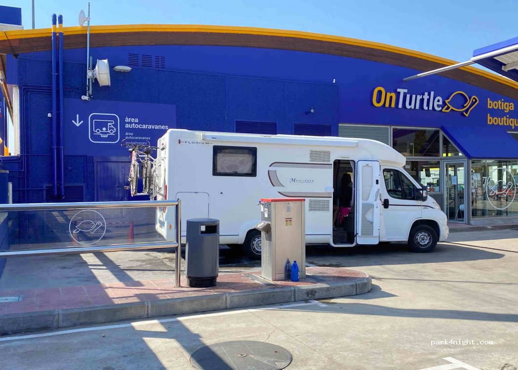 Área de Servicio La Jonquera Autos - OnTurtle — foto 3