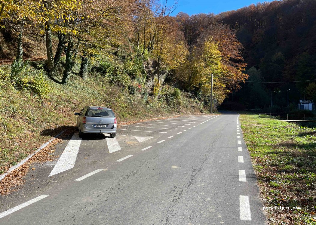 (320034) Văliug - Unnamed Road — foto