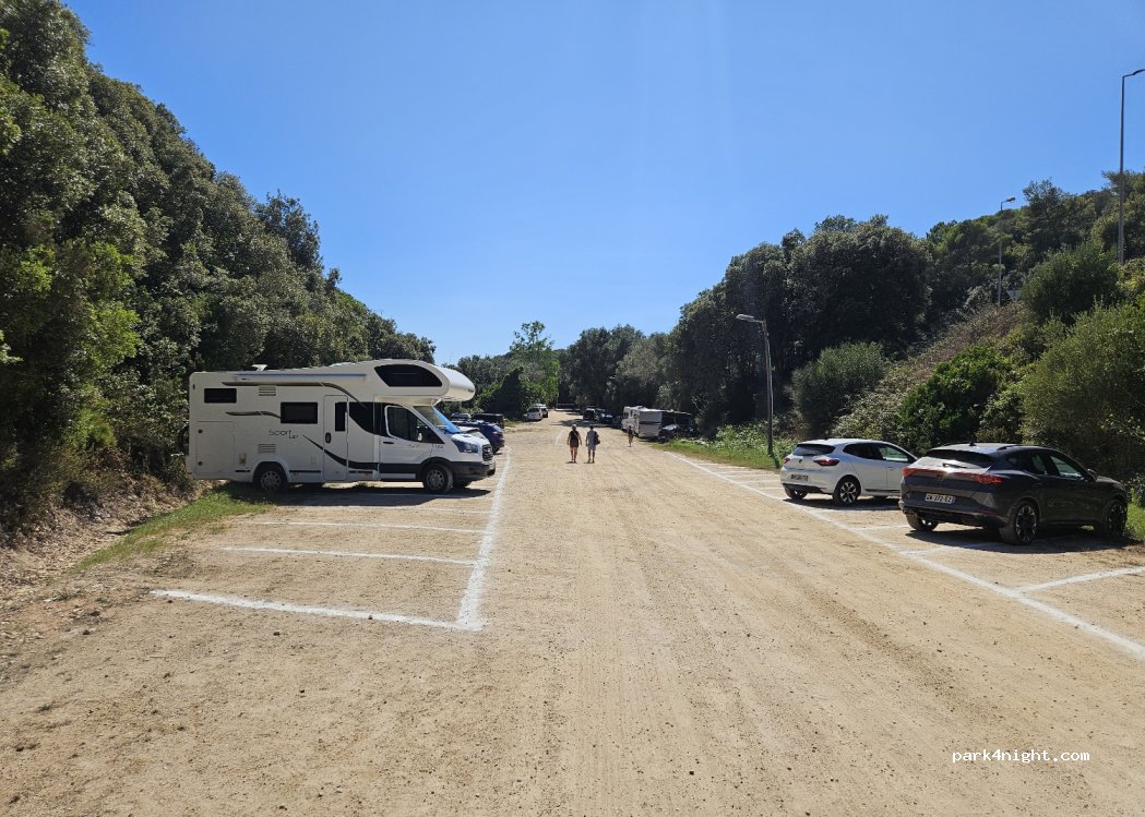 Parking Les Vallis — foto 2