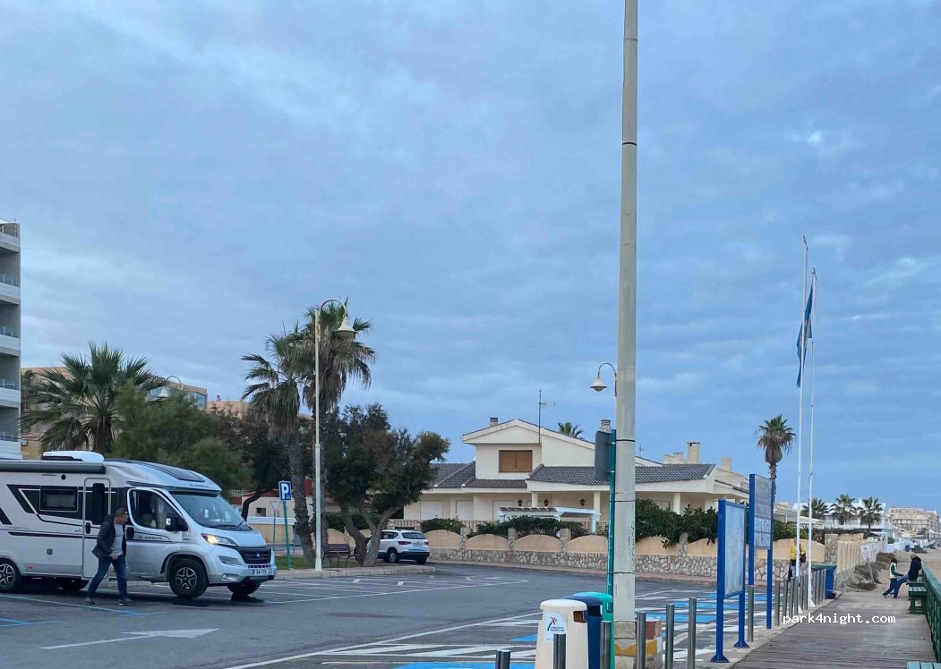 Platja La Roqueta — foto 2
