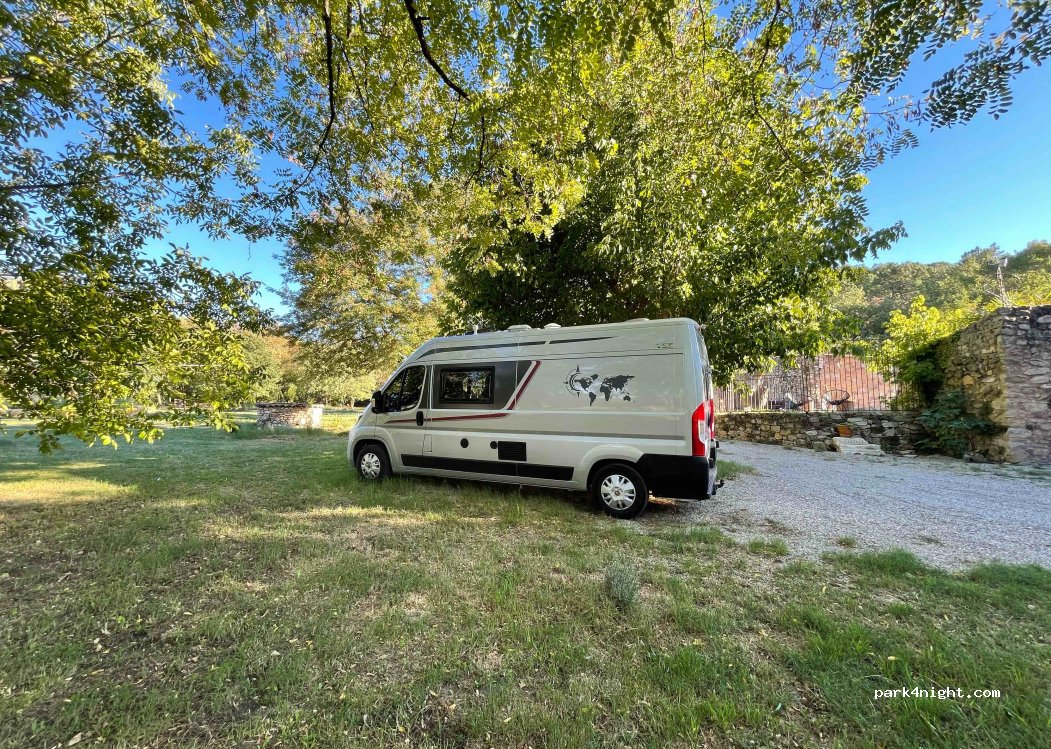 (84430) Mondragon - 804 Chemin de la Maresque — foto