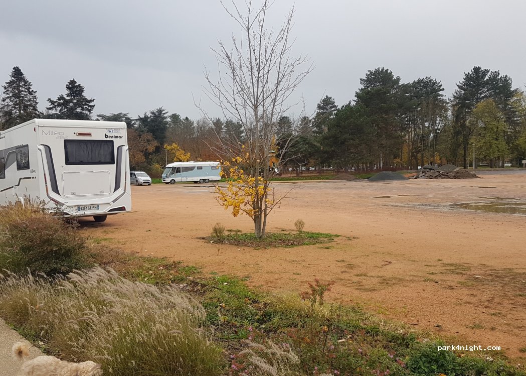 (03700) Bellerive-sur-Allier - All. Marguerite Broquedis — foto 2
