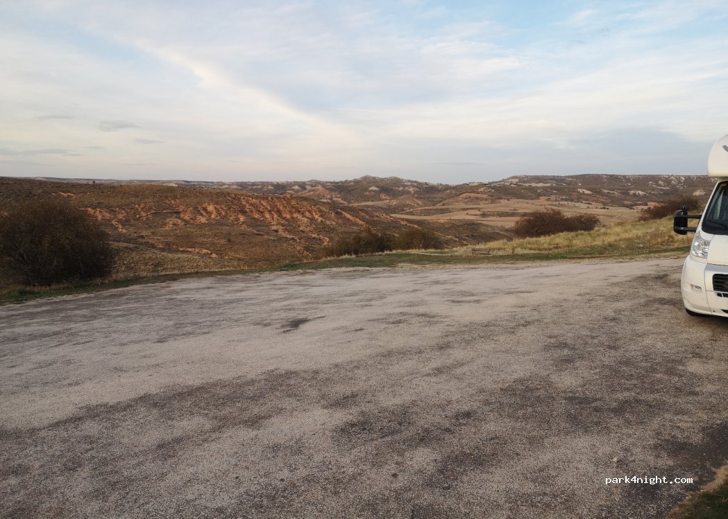 (42367) Casillas de Berlanga - Unnamed Road — foto 3