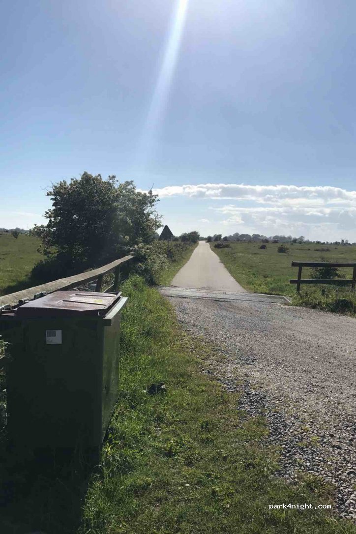 (380 65)  - Unnamed Road — foto 2