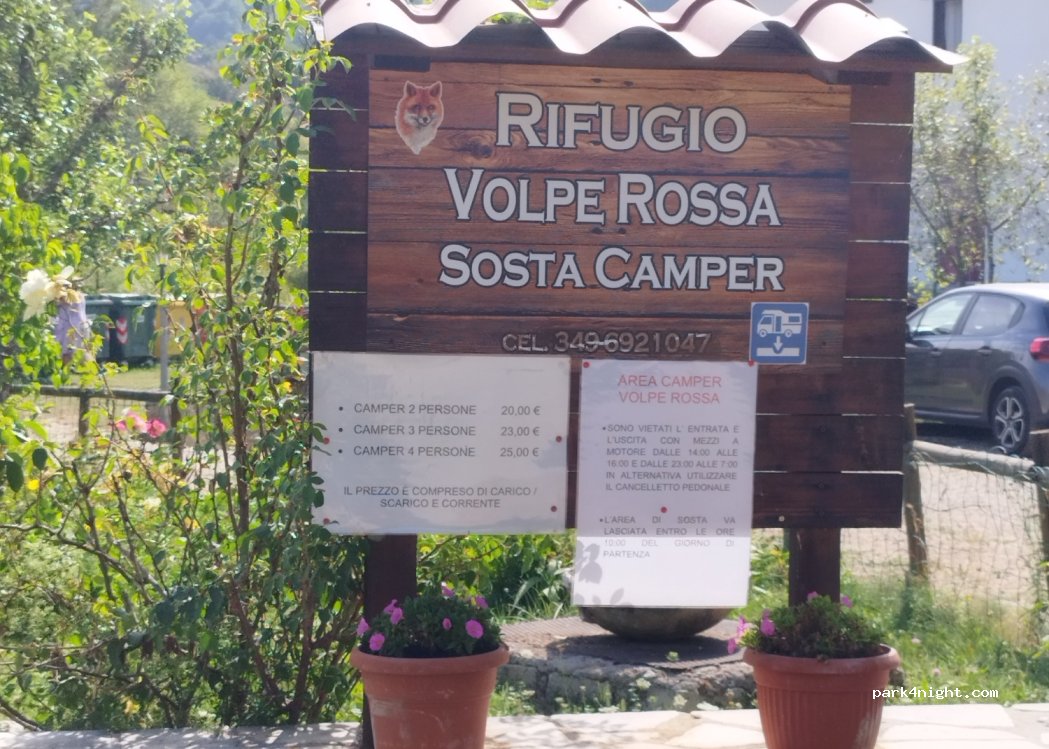 Volpe Rossa Area Camper — foto