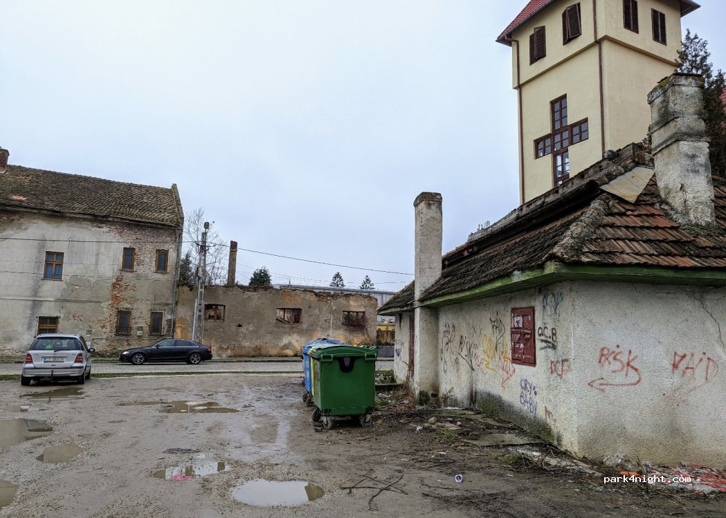 (325400) Caransebeș - 1 Strada Moise Groza — foto 3