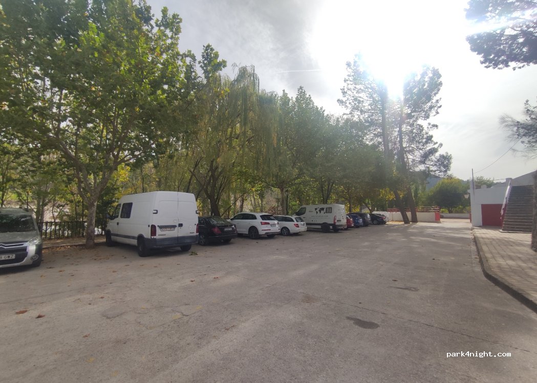 (02460) Villaverde de Guadalimar - 10 Calle Iglesia — foto 2