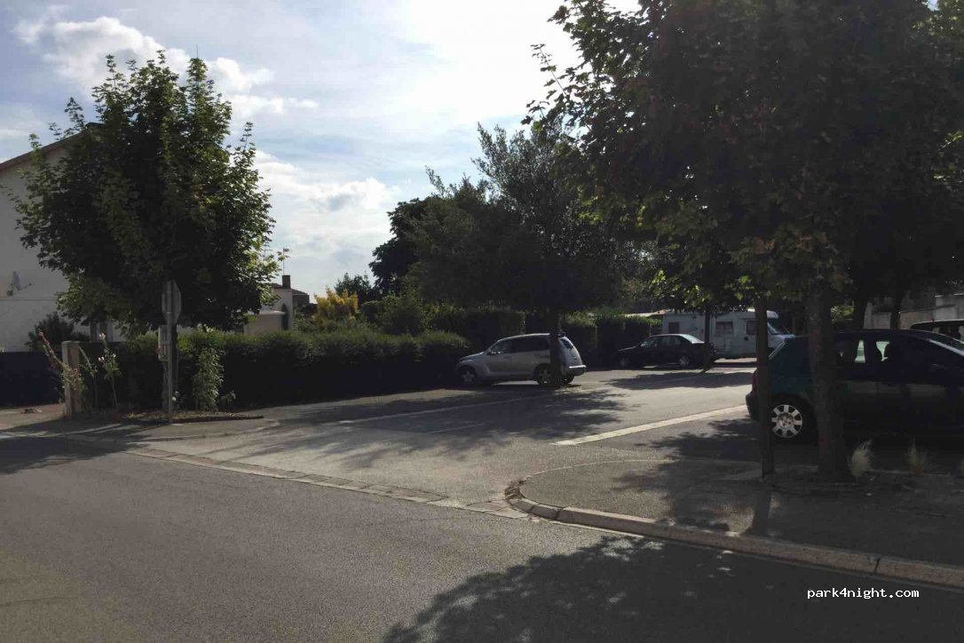 (85400) Sainte-Gemme-la-Plaine - 24 Rue de l'Église — foto