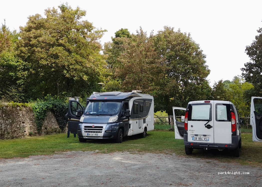 (44130) Blain - 2 Allée Olivier V de Clisson — foto 4