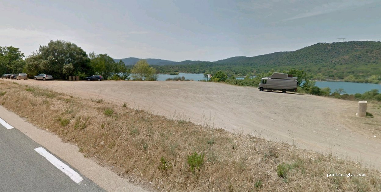 (83440) Tanneron - Route du Lac — foto
