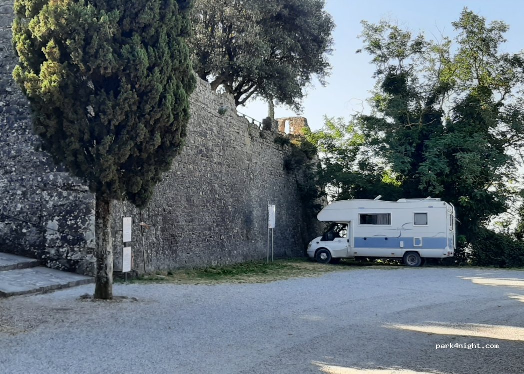 (52044) Cortona - 1 piazzale Santa Margherita — foto