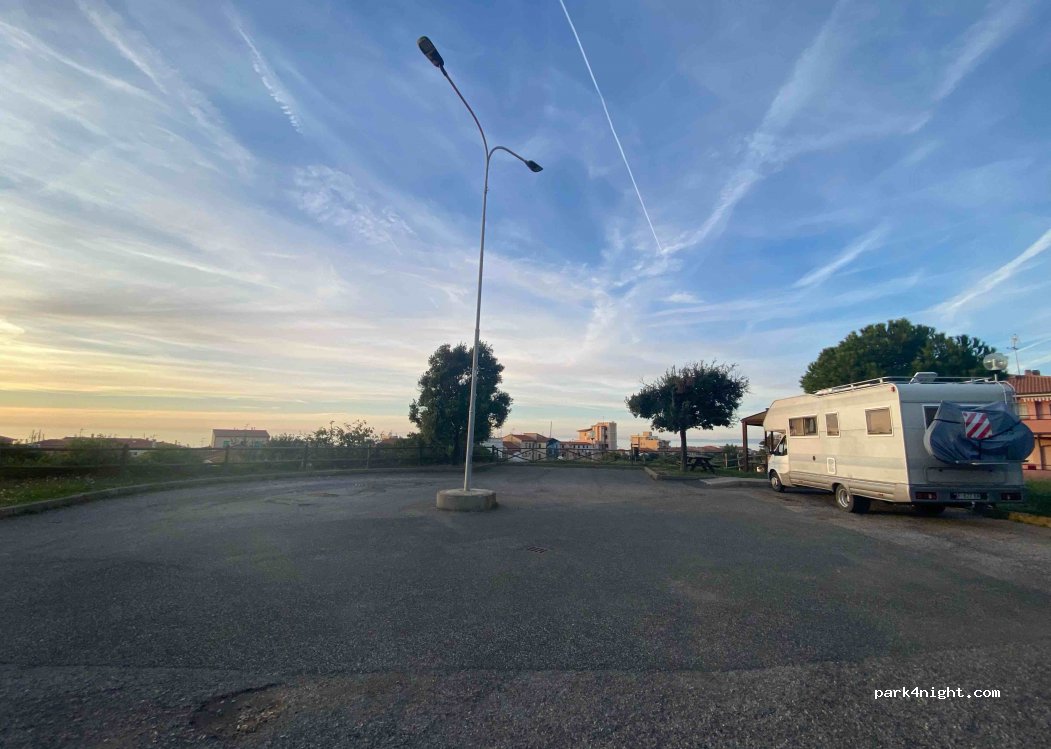 (57027) San Vincenzo - 1PALAZZO Via Aurelia Nord — foto 3