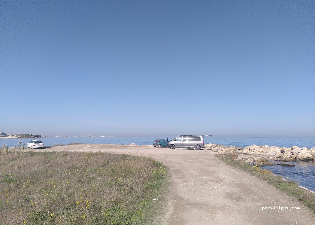 (76121) Barletta - Unnamed Road — foto