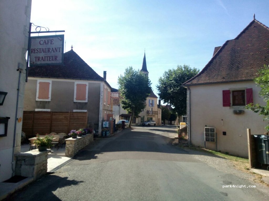 (46360) Lauzès - D10 — foto 3