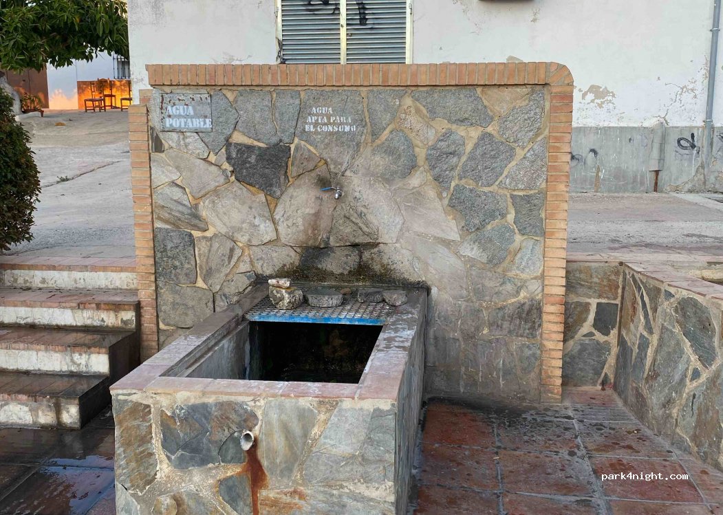 (41770) Montellano - 62 Calle Morón — foto
