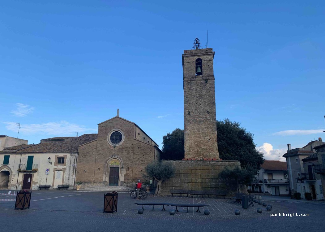 (66020) Rocca San Giovanni - 10 Piazza degli Eroi — foto 3