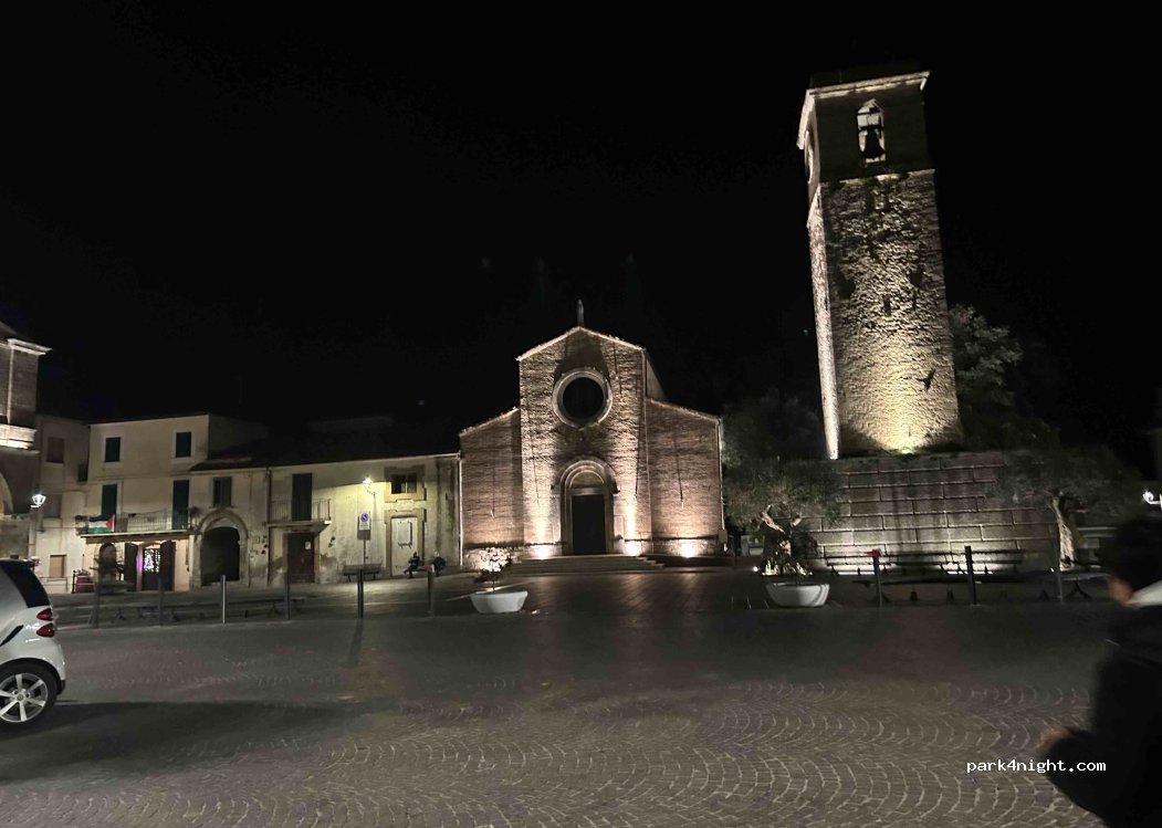 (66020) Rocca San Giovanni - 10 Piazza degli Eroi — foto 4
