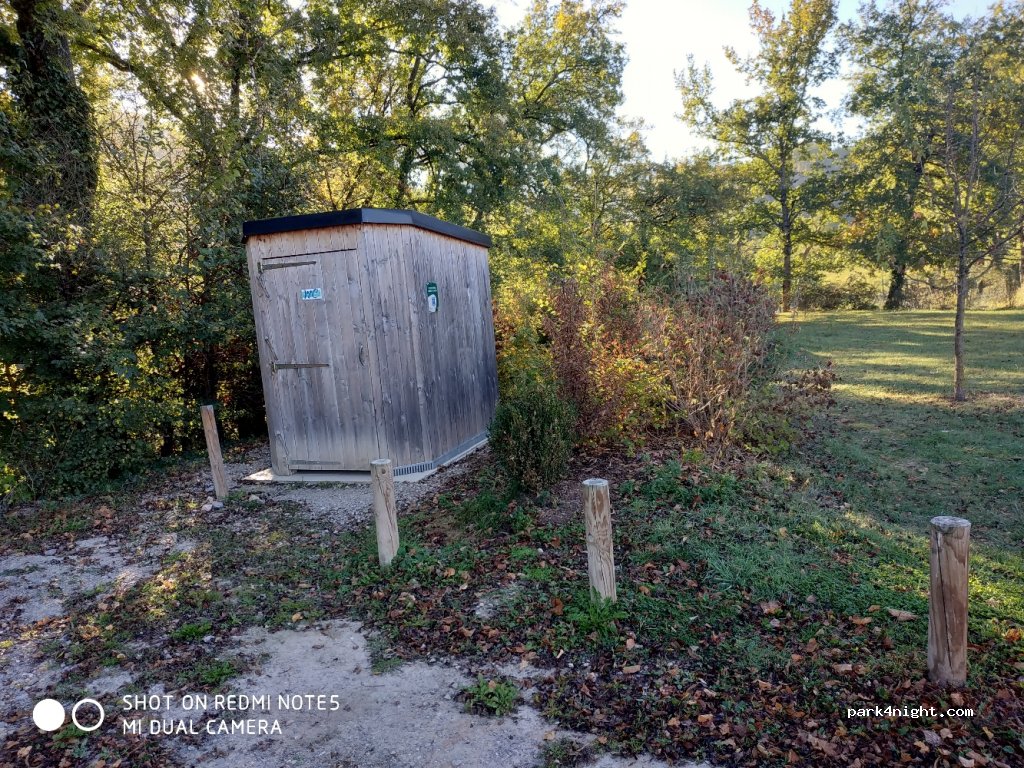 (12500) Espalion - Les Capucines — foto 2