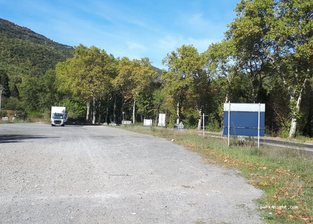 (11580) Alet-les-Bains - 79 Le Village — foto