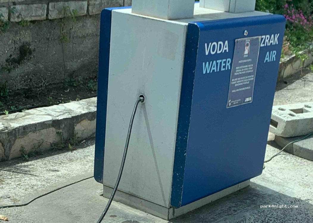 (22202) Primošten - 4 Ulica Splitska — foto