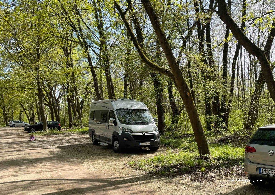 (85049) Ingolstadt - Fuchsschüttweg — foto 2