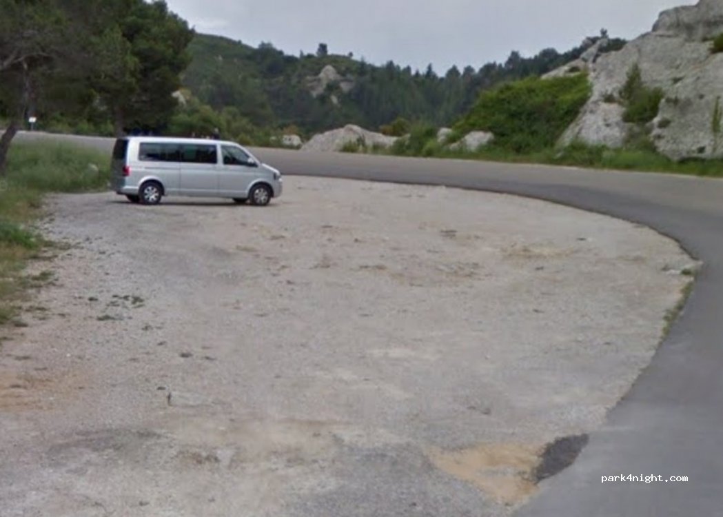 (13520) Les Baux-de-Provence - D27 — foto