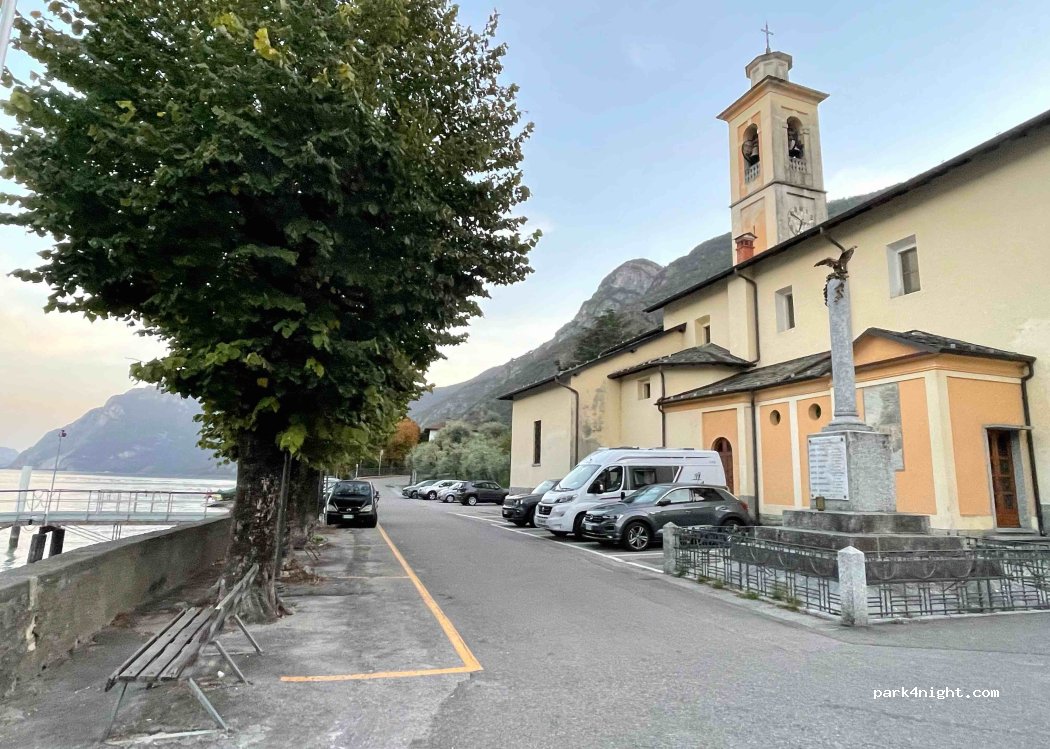 (23865) Vassena - 1 Piazza Conciliazione — foto