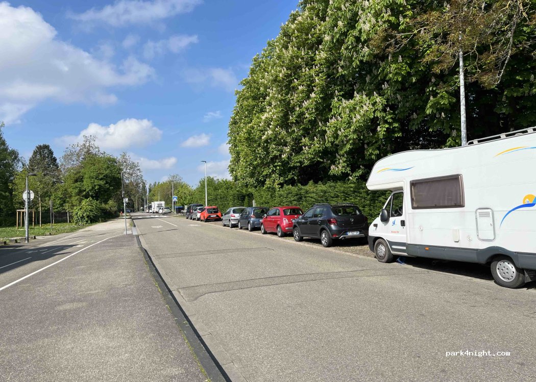 (67200) Strasbourg - 2485 Quai du Brulig — foto 2