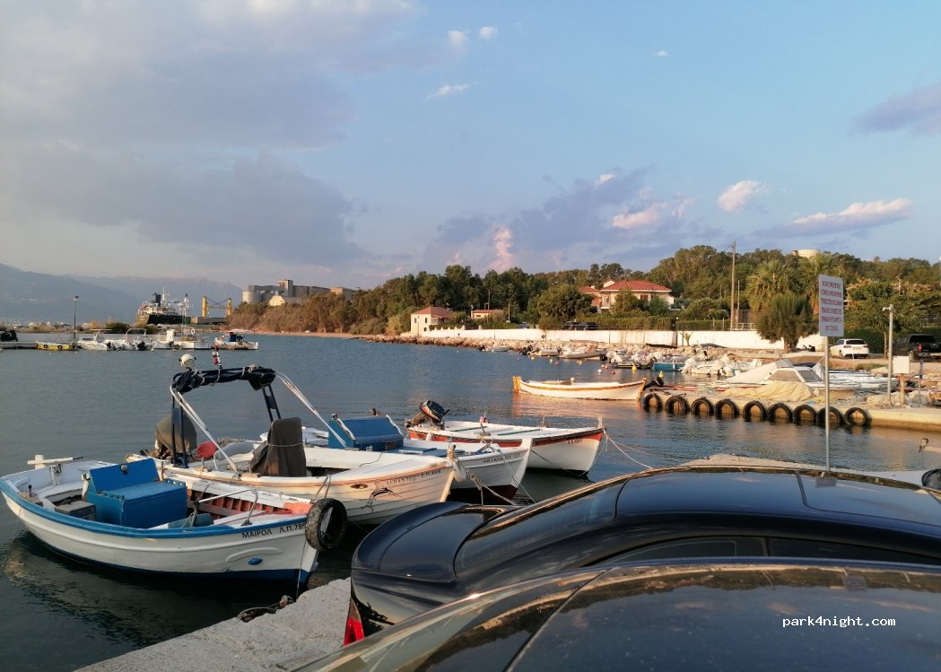 (265 04) Kato Arachovitika - 3 Kazantzaki — foto