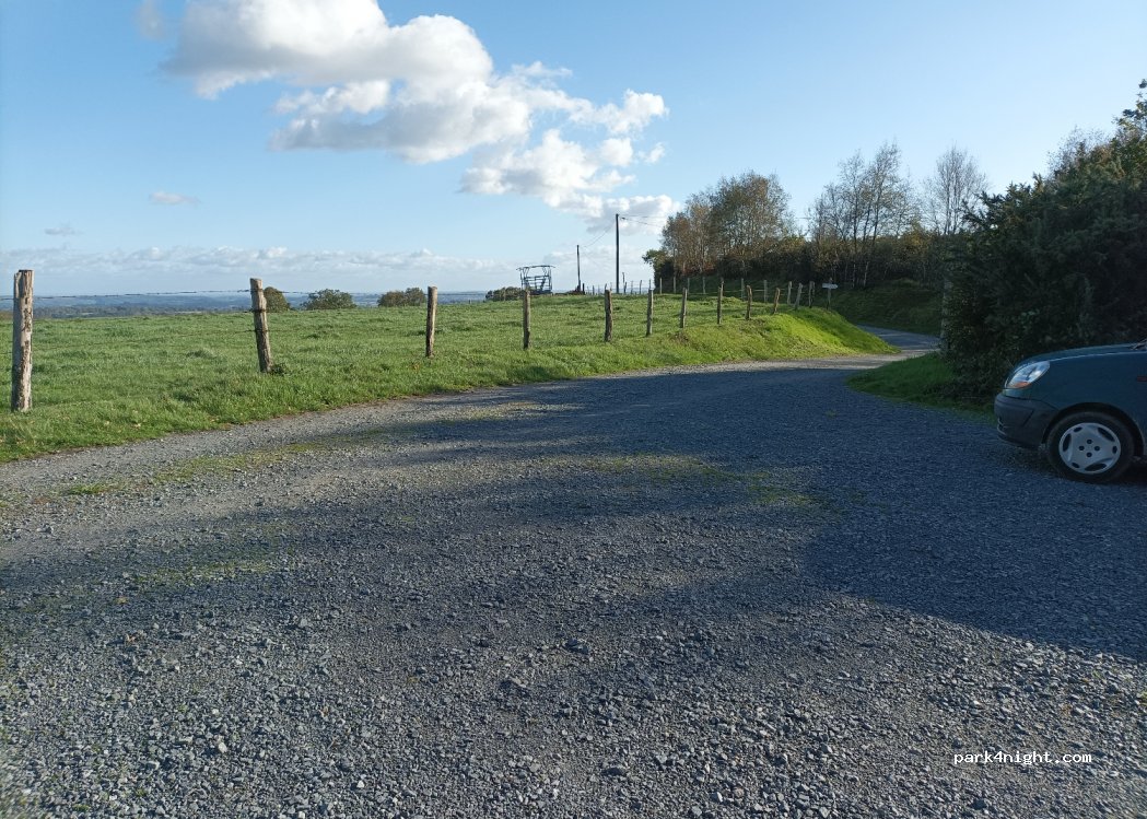 (53140) Saint-Cyr-en-Pail - — foto 3