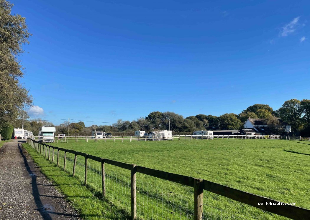 Latchetts caravan & camp site — foto 2