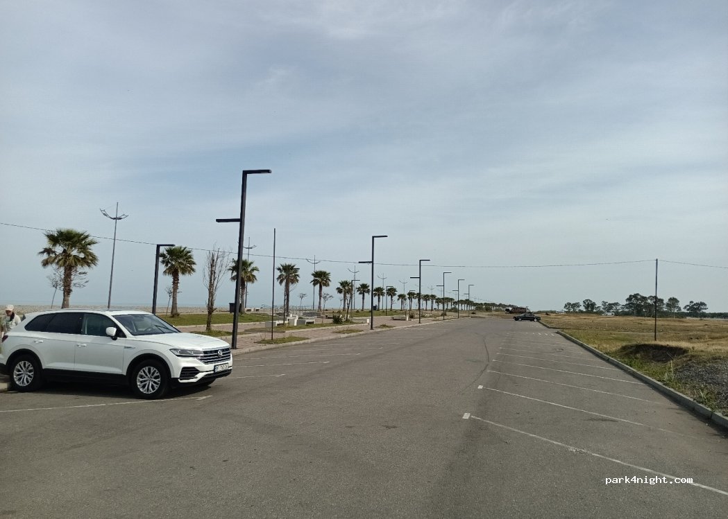 (6010) Batumi - Unnamed Road — foto 2