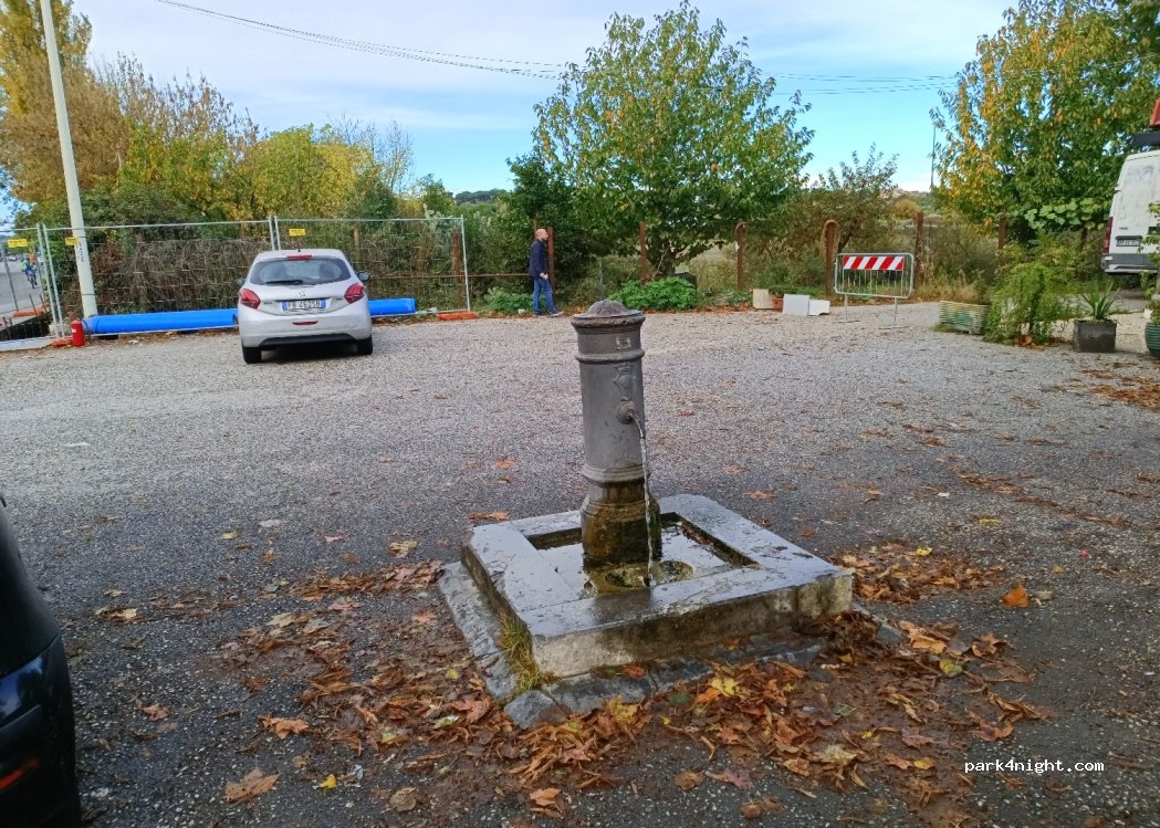 (00138) Roma - 39 Via di Castel Giubileo — foto