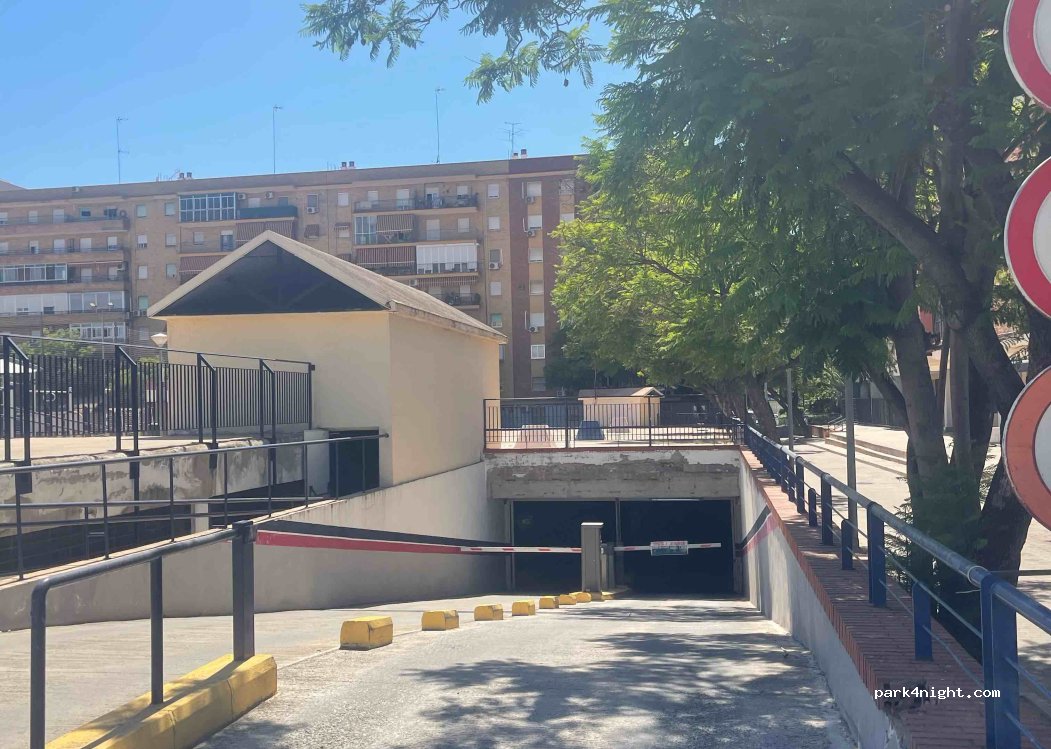 (41013) Sevilla - 17C Calle Castillo de Baños de la Encina — foto 2