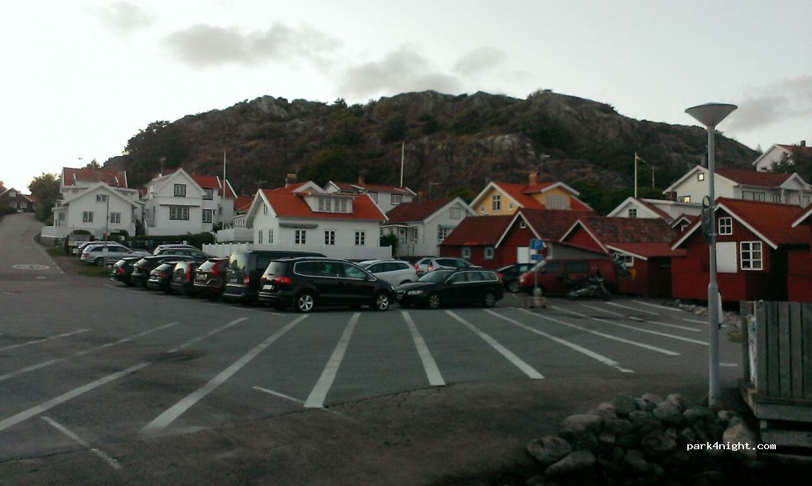 (451 79)  - 60 Rågårdsviksvägen — foto 2